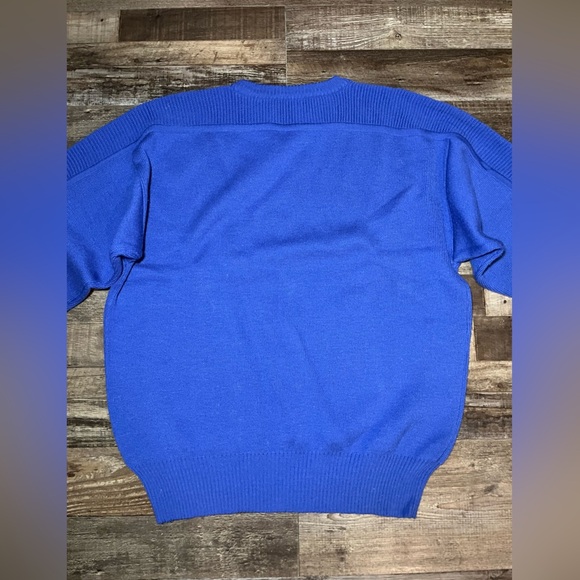 Bogner Vintage Thick Blue Wool Embroidered Sweater Size Large - Picture 3 of 7